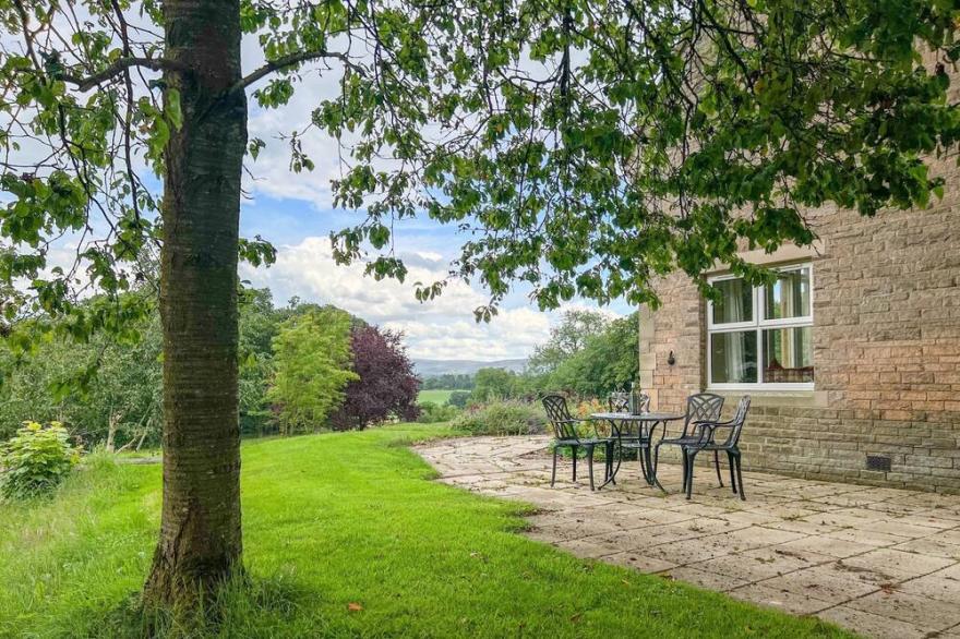 Geltsdale Garden Cottage is all ground floor with 2 bedrooms and 2 bathrooms