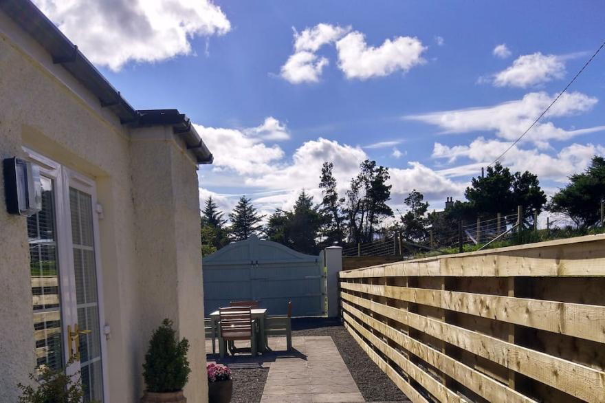 Traditional Crofters Meadowcroft Cottage
