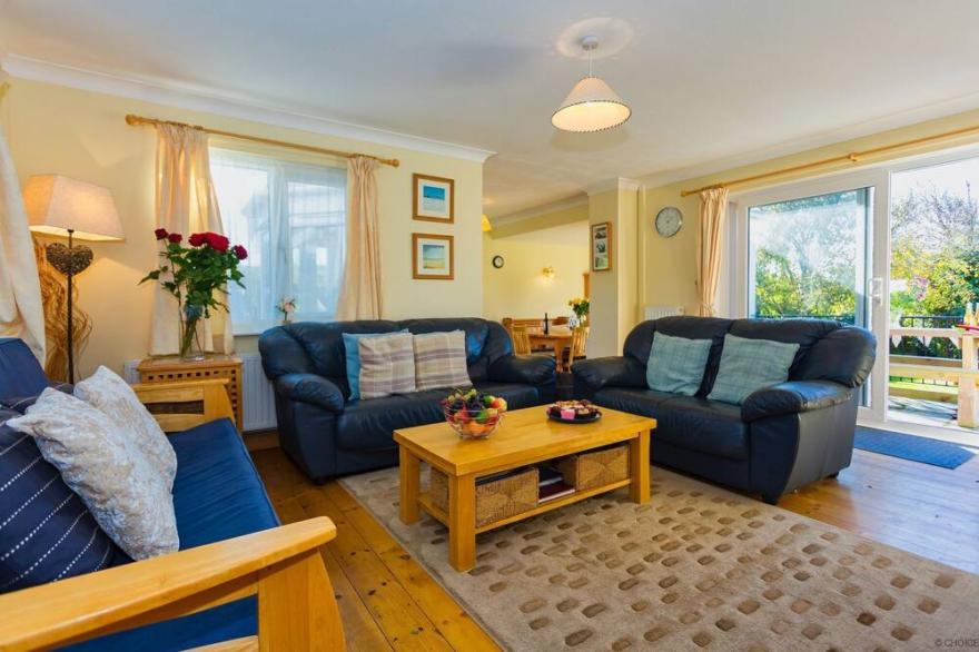 CROYDE GOLDSANDS | 3 Bedrooms | Croyde | Sleeps 8
