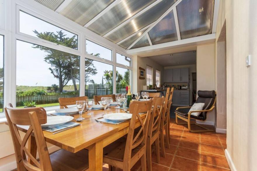 CROYDE HIGH TIDE | 6 Bedrooms | Croyde | Sleeps 12