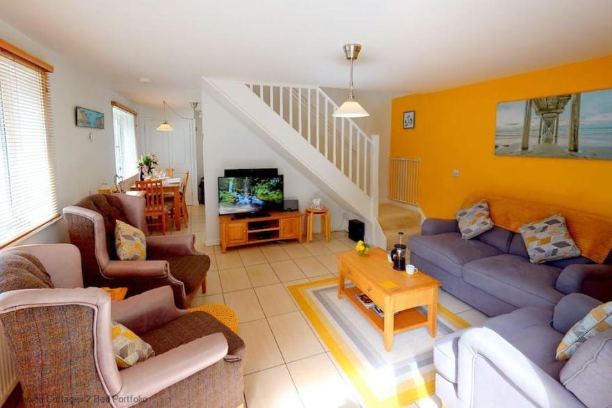 WINDERMERE LODGE | 2 Bedrooms | High Bickington | Sleeps 4