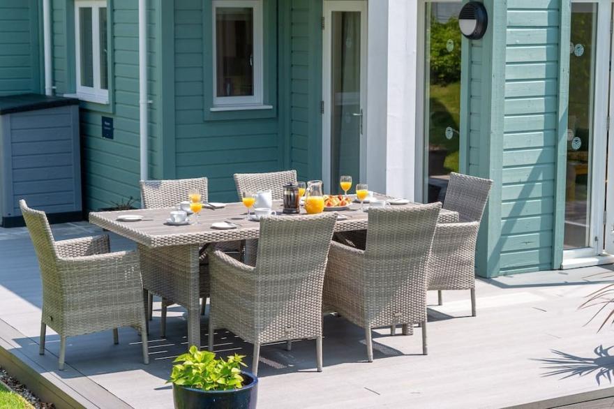 Trewhiddle Villa 8 -  a trewhiddle that sleeps 6 guests  in 3 bedrooms