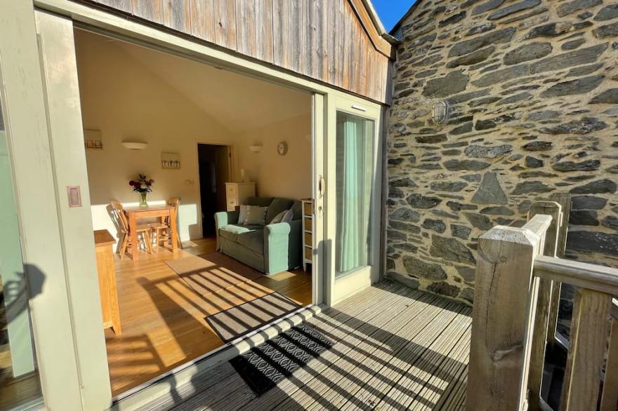 Charming cosy converted Lime Kiln located in an idyllic coastal setting