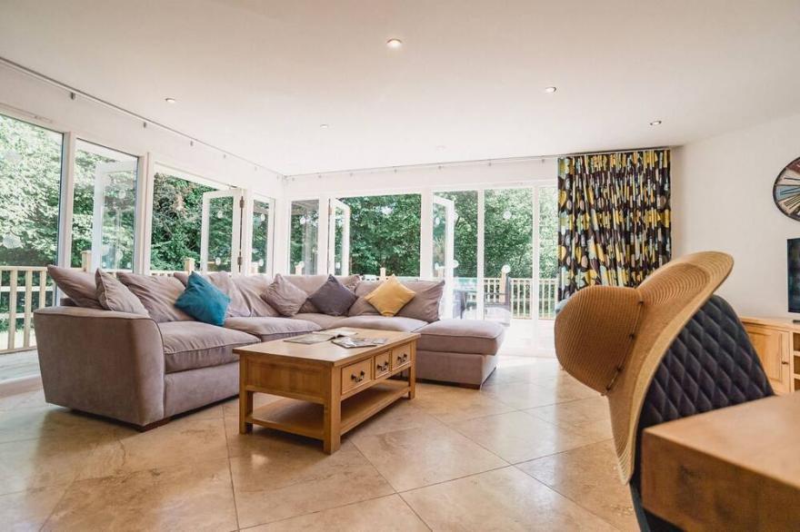 Trewhiddle Villa 10 -  a trewhiddle that sleeps 7 guests  in 4 bedrooms