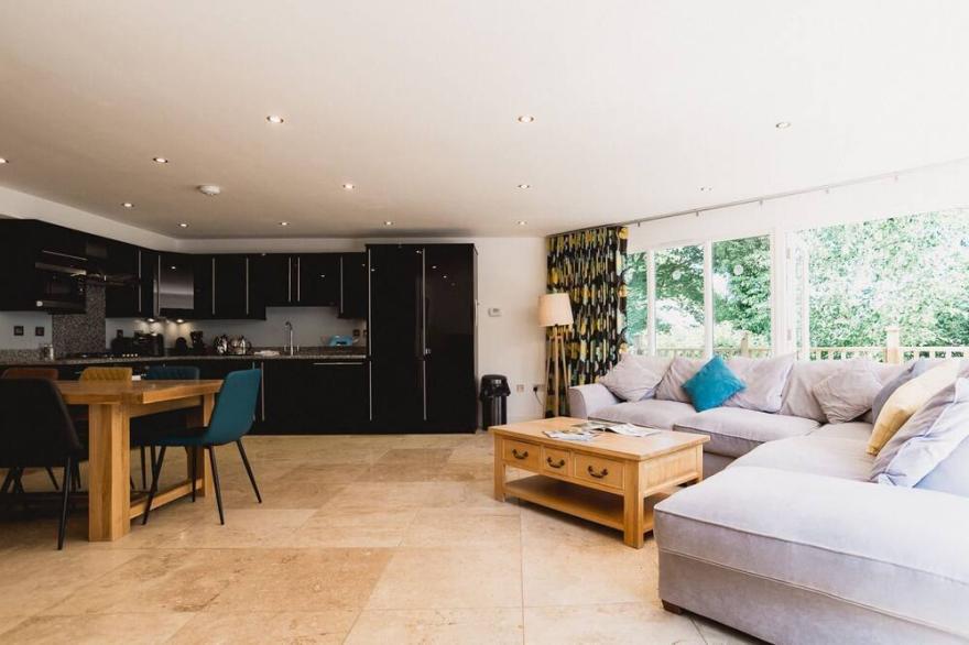 Trewhiddle Villa 10 -  a trewhiddle that sleeps 7 guests  in 4 bedrooms