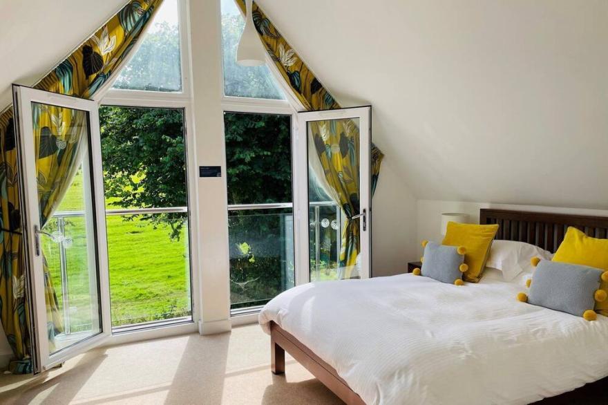 Trewhiddle Villa 20 -  a trewhiddle that sleeps 6 guests  in 3 bedrooms