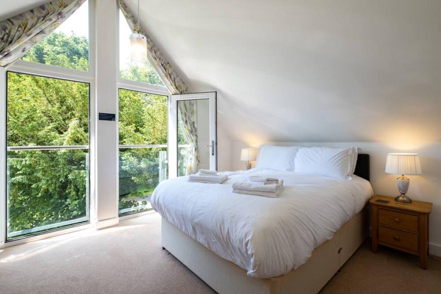 Trewhiddle Villa 27 -  a trewhiddle that sleeps 6 guests  in 3 bedrooms
