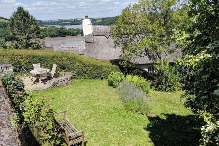 Beautifully Presented Cottage for Four with Wood Burner