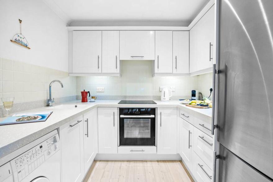 Quaint Family Cottage - Short Walk Dittisham Quay