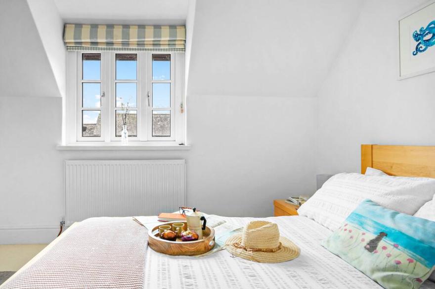 Quaint Family Cottage - Short Walk Dittisham Quay