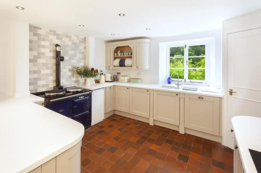 Trinity Cottage, Roadwater