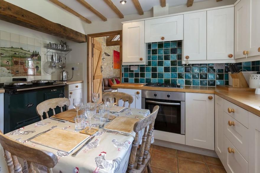 Milliner's Barn - sleeps 4 guests  in 2 bedrooms