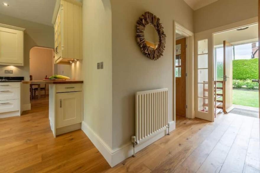 A wonderful holiday home tucked away quietly from the road in Thornham.
