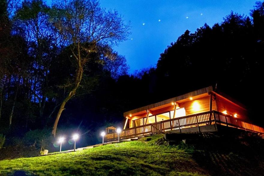 A yorkshire dale that sleeps 6 guests  in 3 bedrooms