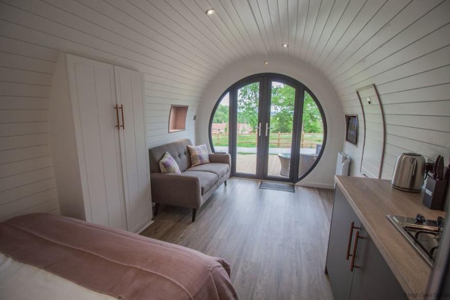Bluebell Glamping Pod - sleeps 2 | Gold Award winning