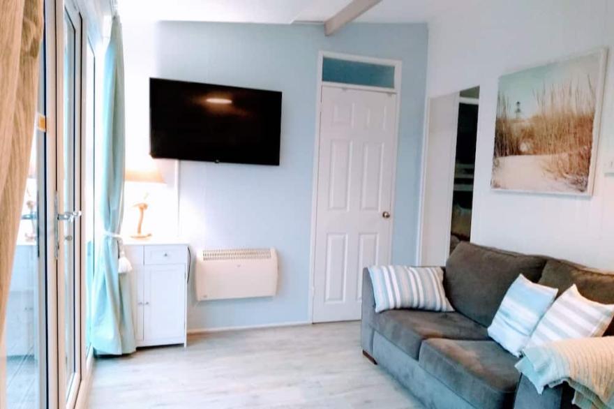 Snowdonia holiday cottage, Glan Gwna holiday park