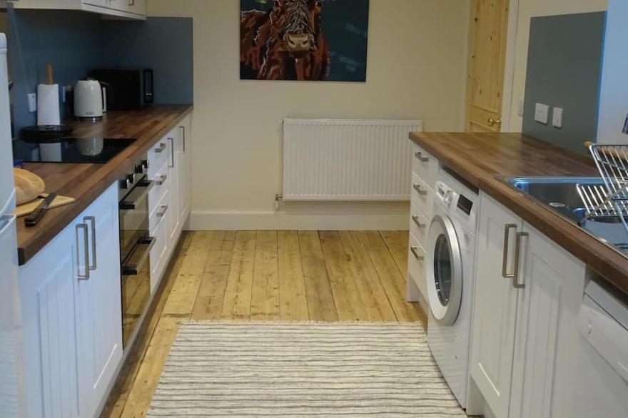 A newly renovated open plan accommodation on Ederline Estate.