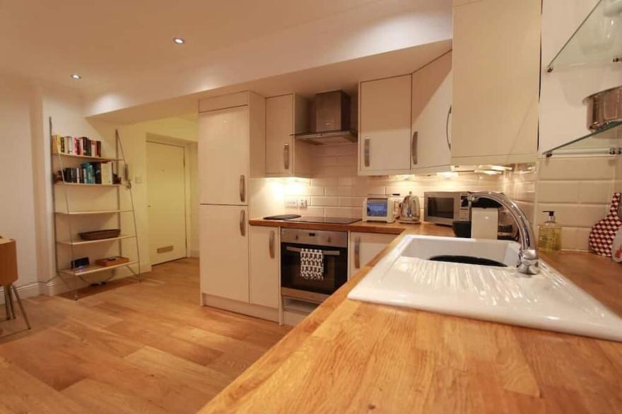 New Assembly Close Apartment (apt 3) - Edinburgh Royal Mile