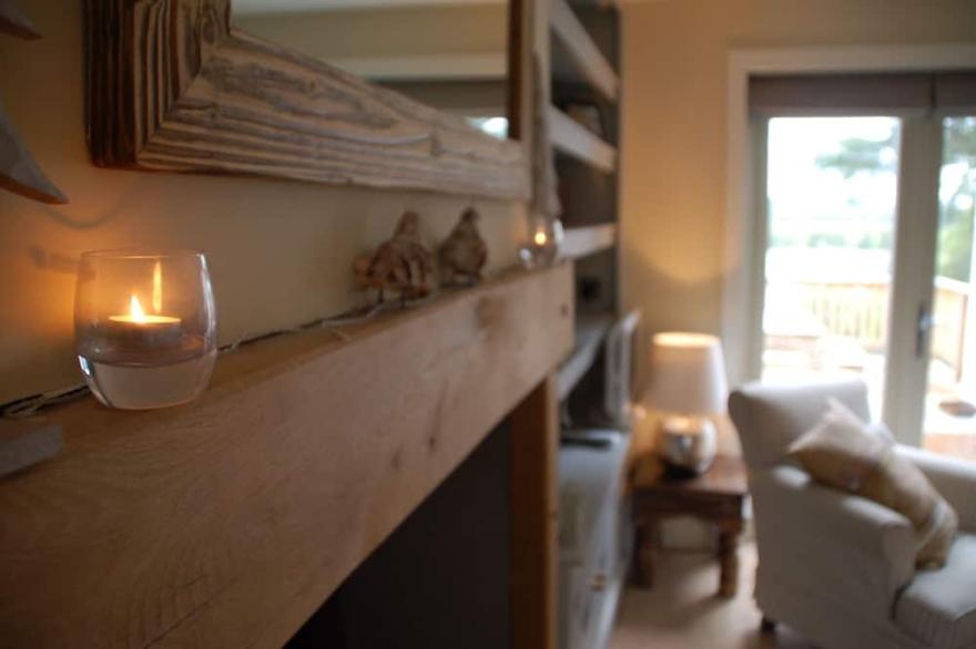 NEW LISTING!! Highland Cottage overlooking Loch Knockie.