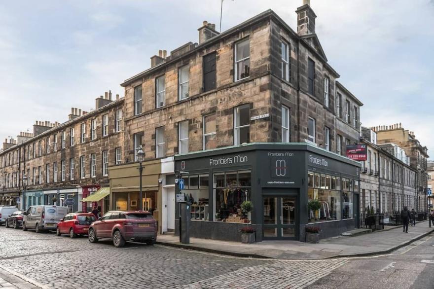 Charming, Central & Spacious Georgian 3 bed APT