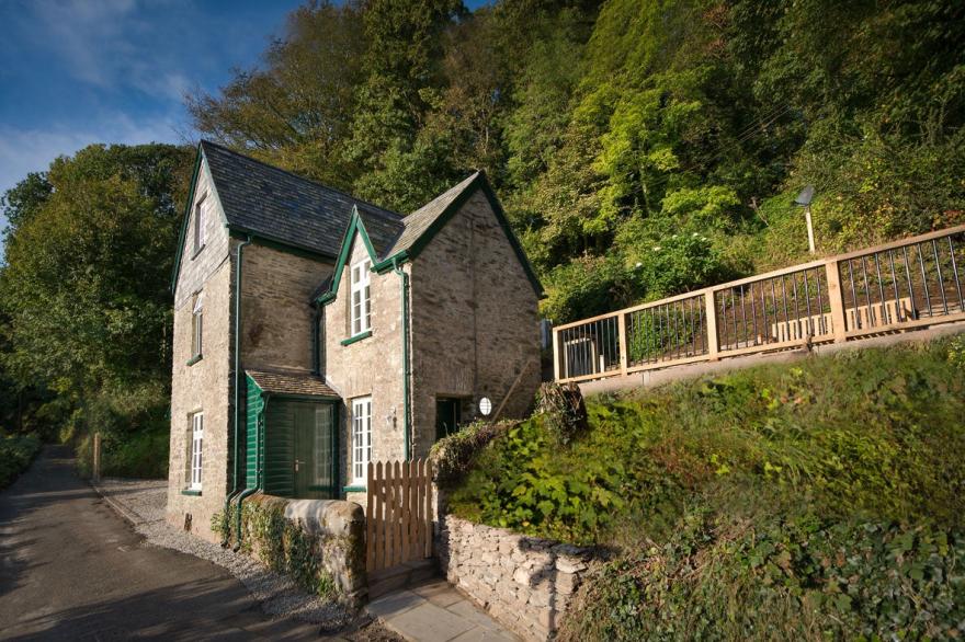 Compass Cottage
