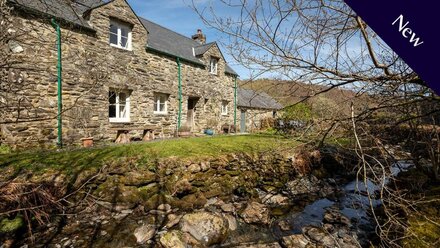 Glan Yr Afon