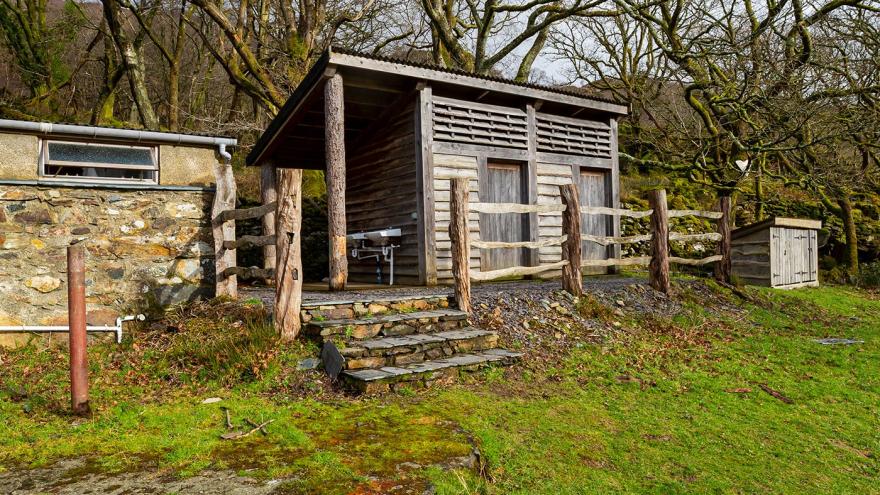 Beudy'r Gelli Bothy