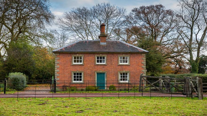 Hanbury Lodge