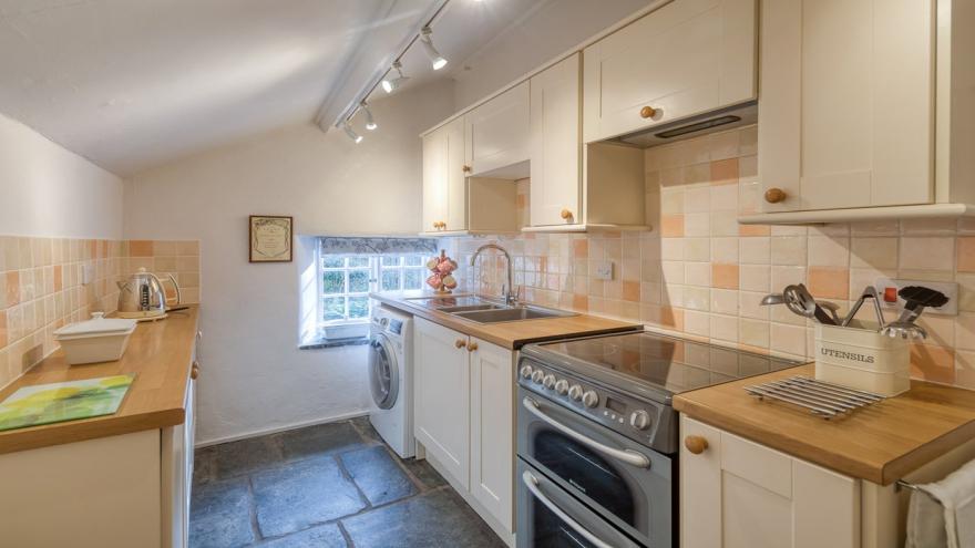 Boscastle Elm Cottage