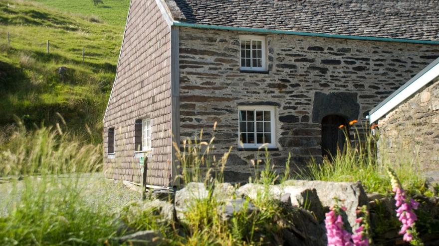 Dyffryn Mymbyr Cottage