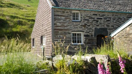 Dyffryn Mymbyr Cottage