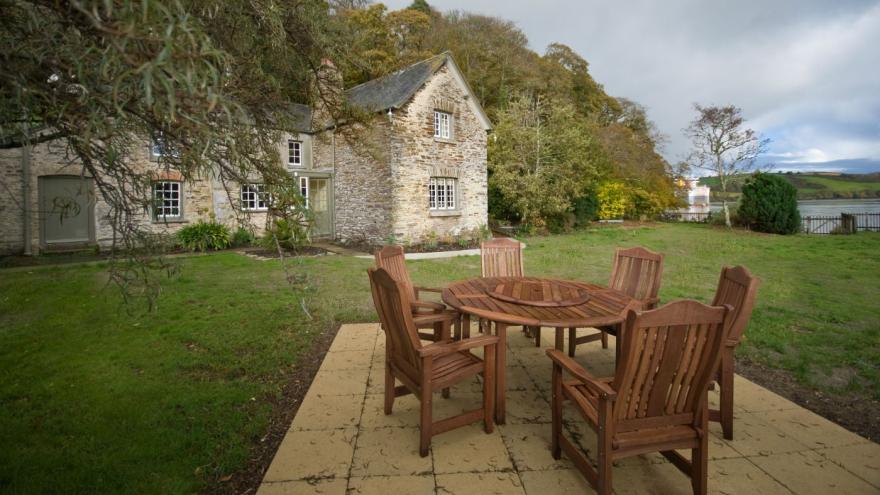 Trelissick Quay Cottage