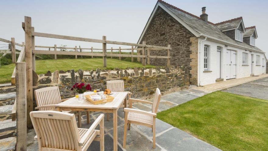 Doyden Stable Cottage