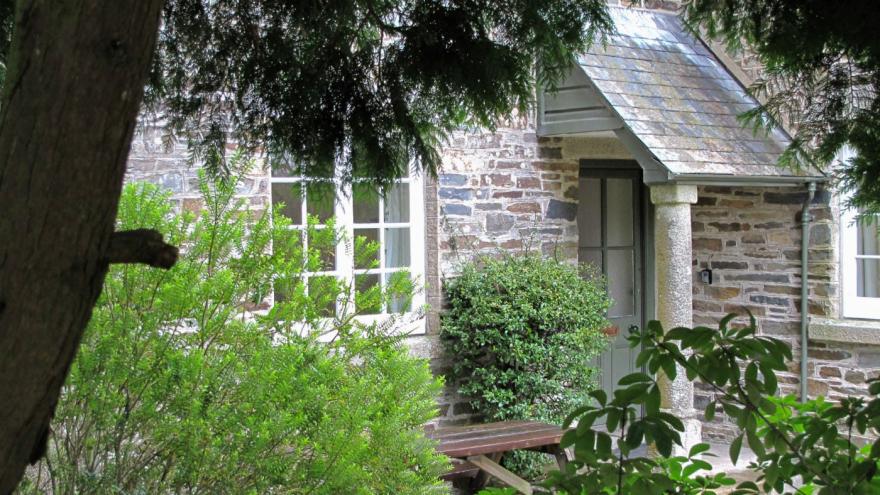 Elbow Cottage