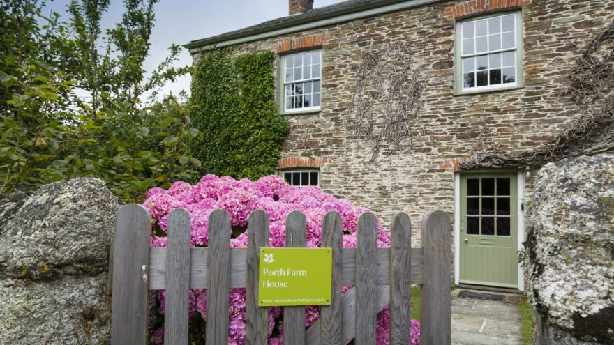 Roseland Porth Farm House