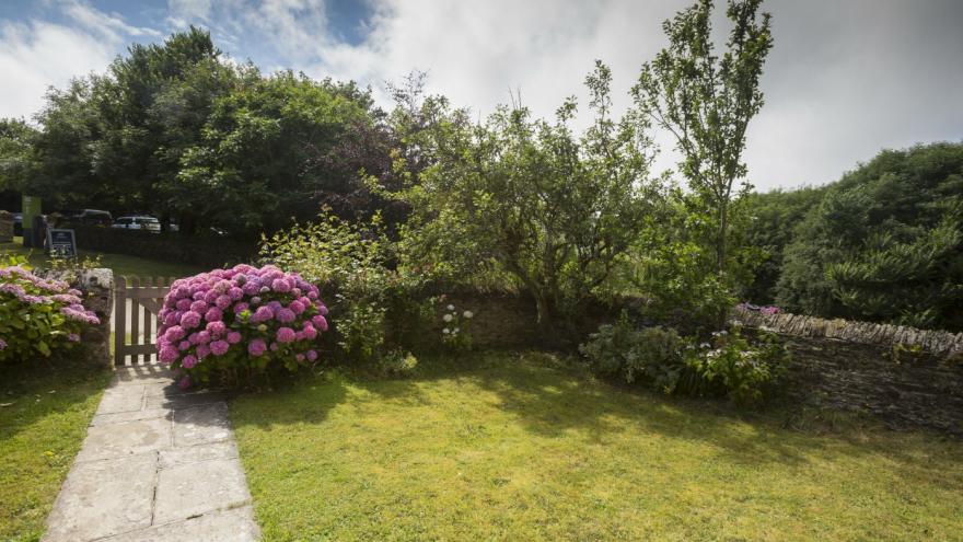Roseland Porth Farm House