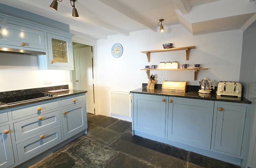 The White Cottage