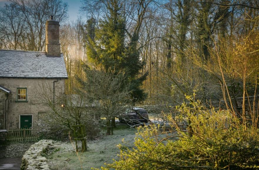 Holeslack Farmhouse