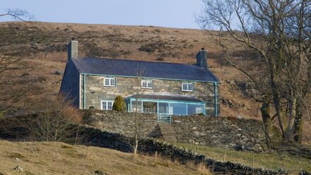Dyffryn Mymbyr Farm House