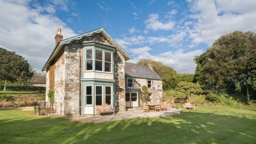 Mottistone Manor Farmhouse