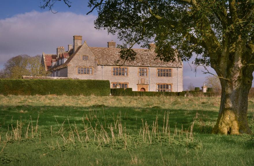 Lytes Cary
