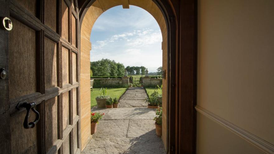 Lytes Cary