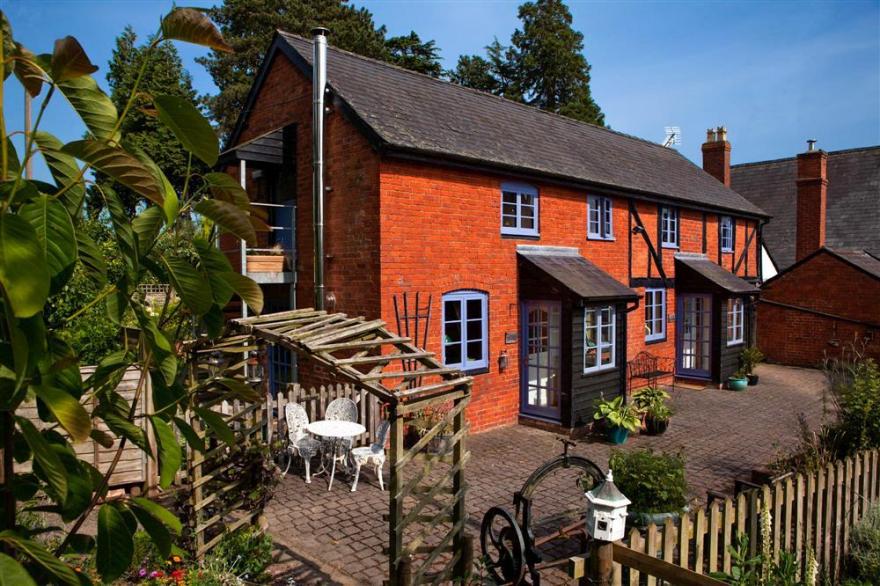 Apple Bough Cottage