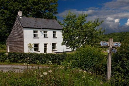 Hendre Farmhouse