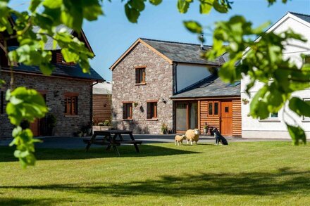 Oak Barn