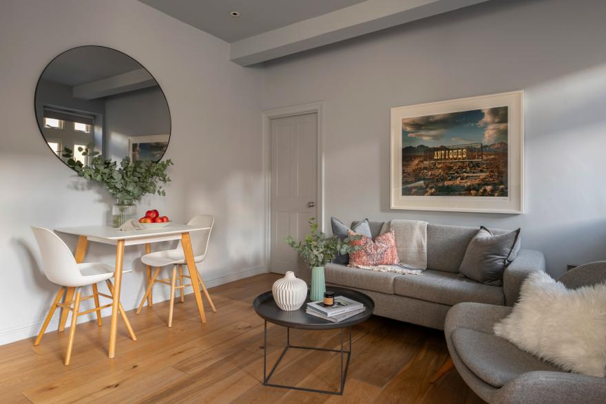 Beau Apartment IV