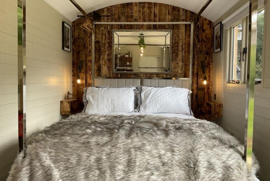 Gillan Creek Retreat