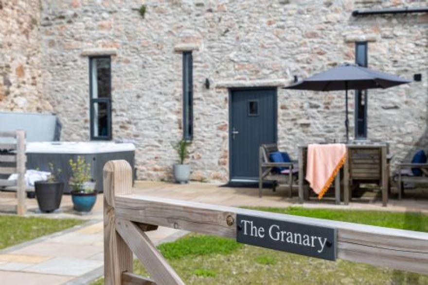 The Granary, Higher Yalberton Farm