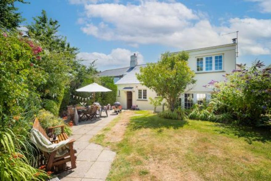 Pump Cottage and Annexe