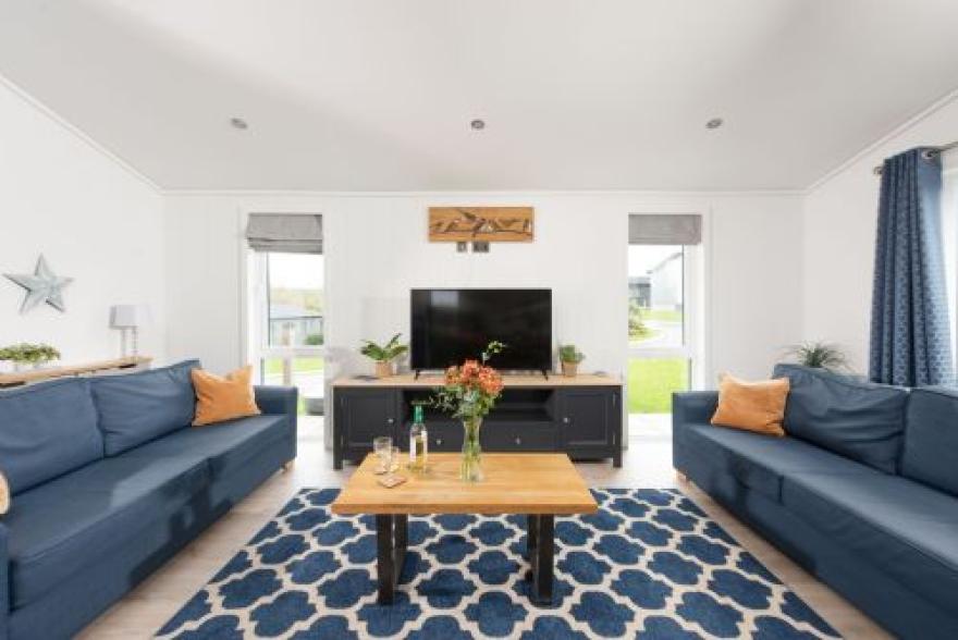 Bluebell Lodge, 29 Roadford Lake Lodges